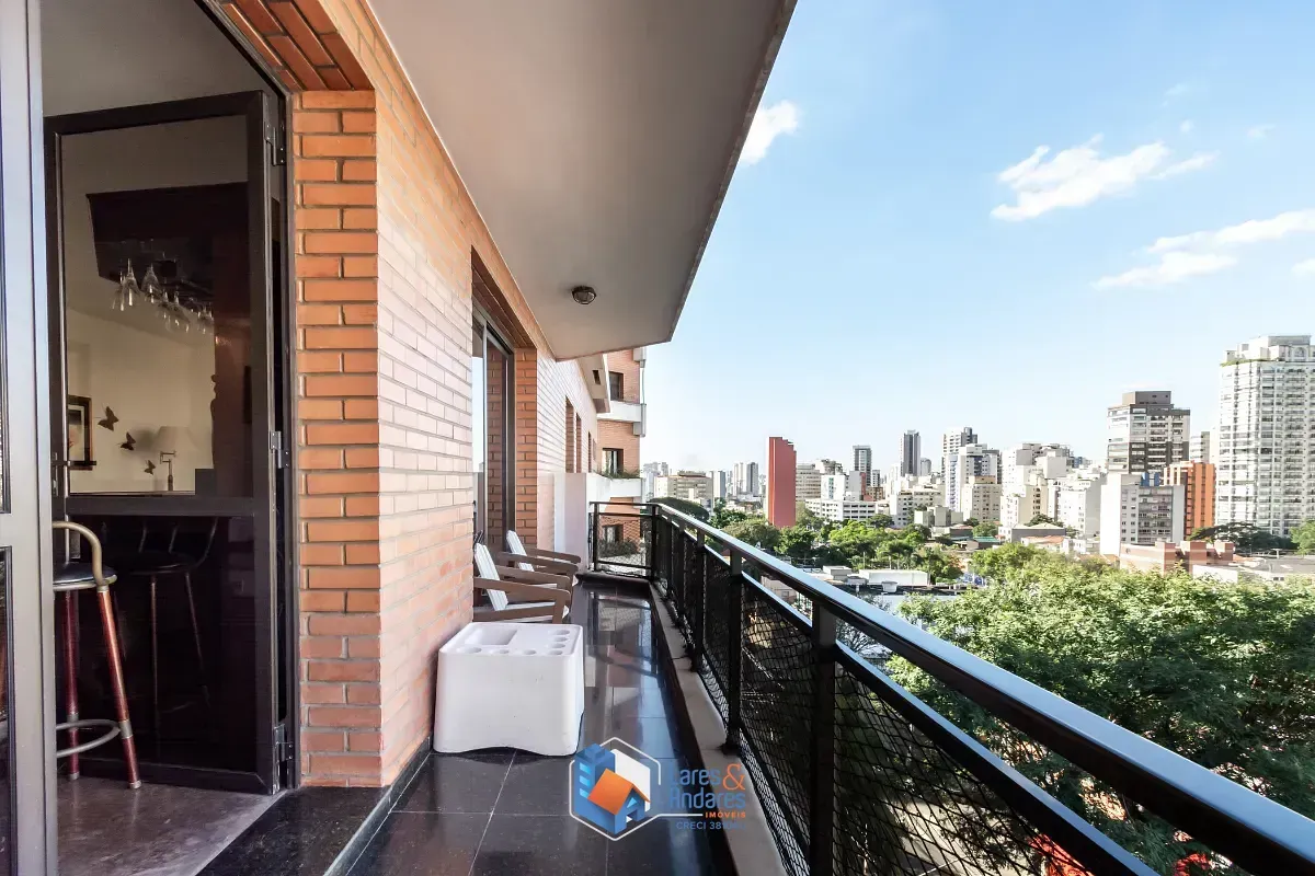 Imagem Apartamento para venda em Pacaembu com 4 quartos, sendo 2 suítes, 274m²