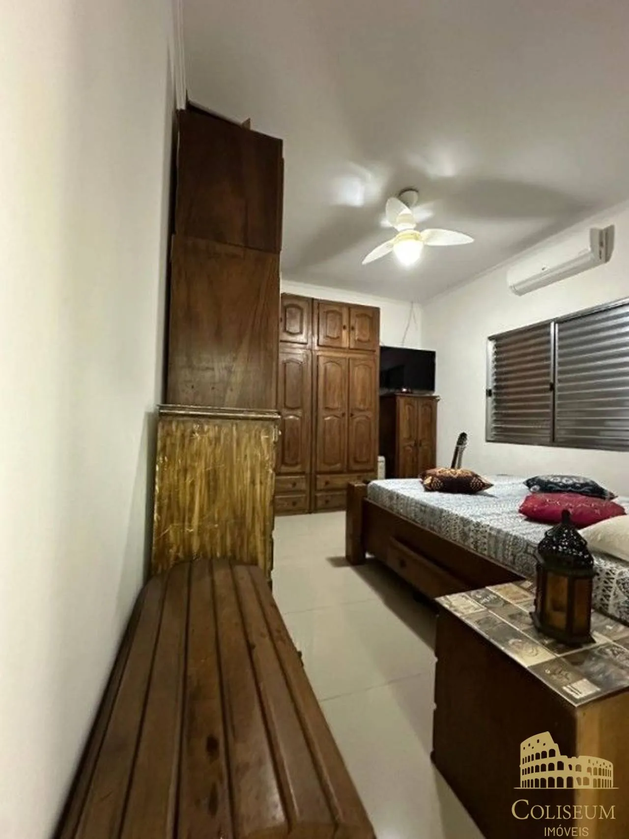 Imagem Casa com 2 dormitórios à venda, 110 m² por R$ 600.000,00 - Vila Guilhermina - Praia Grande/SP
