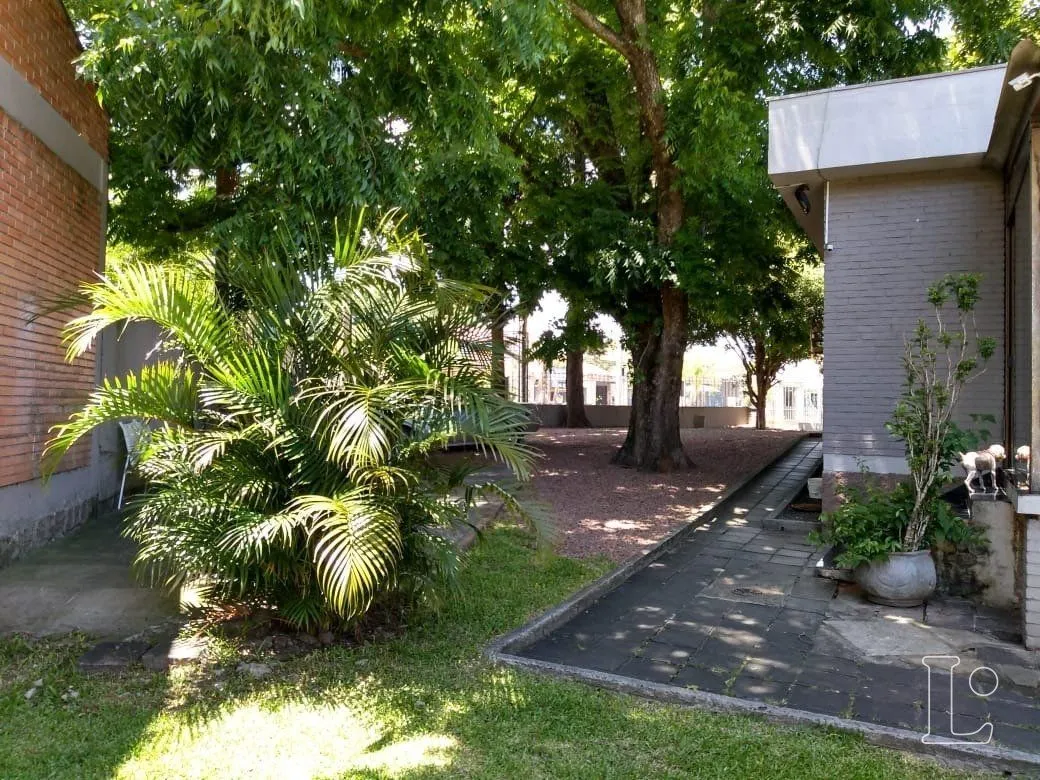 Imagem Casa para Venda - 300m², 5 dormitórios, sendo 1 suites, 1 vaga - Ipanema