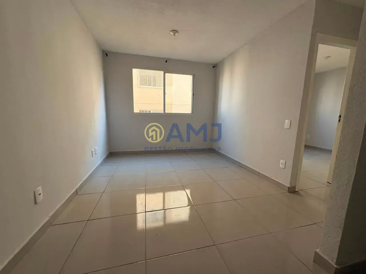 Imagem Apartamento Disponível para Venda e Locação - Condomínio Vila Cerrado II