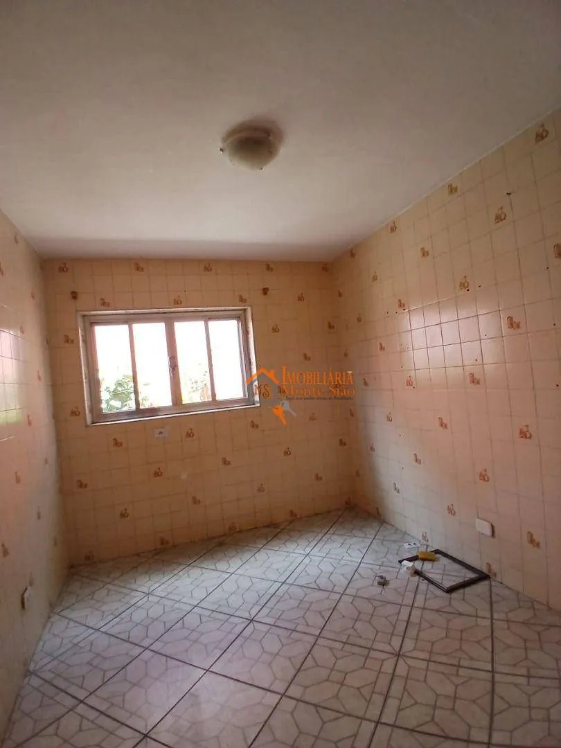 Imagem Casa com 3 dormitórios à venda, 250 m² por R$ 863.000,00 - Vila Barros - Guarulhos/SP