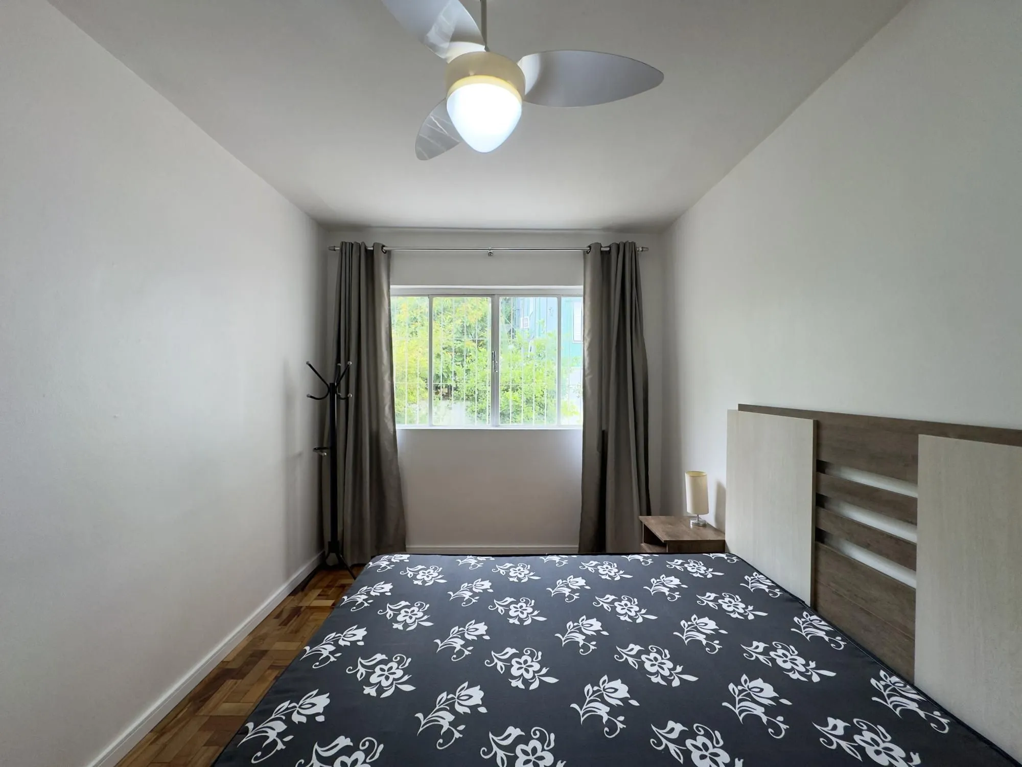 Imagem Apartamento de 2 dormitórios, super amplo e bem iluminado no Centro Histórico