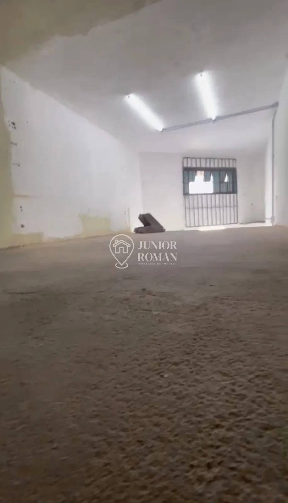 Imagem LOJA PARA LOCAÇÃO COM DEPOSITO NA AV ROTARY EM FRENTE AO SHOPPING SÃO BERNARDO PLAZA