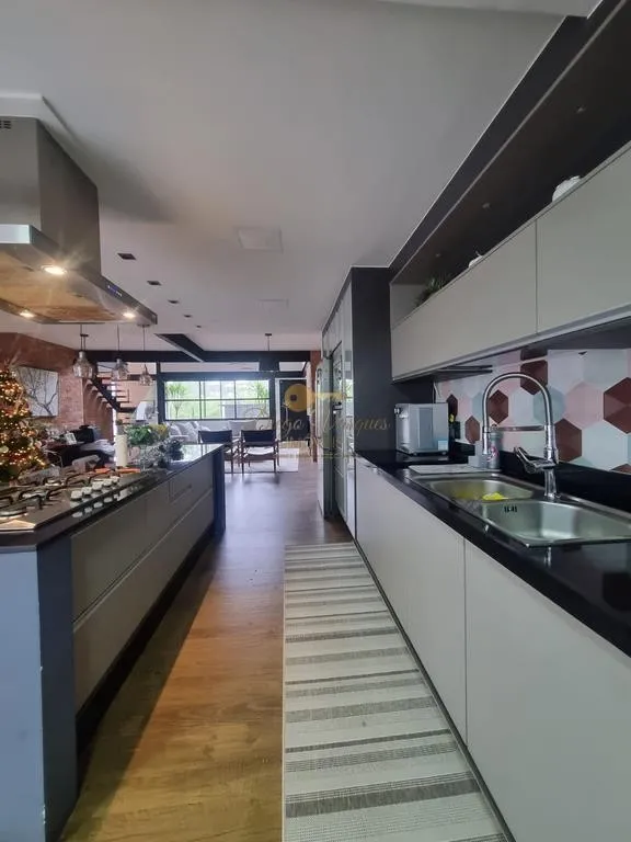 Imagem Casa para Venda em Teresópolis / RJ no bairro Iucas
