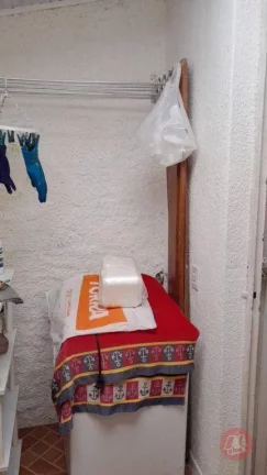 Imagem Apartamento com 1 dormitório, 30 m² - venda por R$ 170.000,00 ou aluguel por R$ 1.501,00/mês - Floresta - Porto Alegre/RS