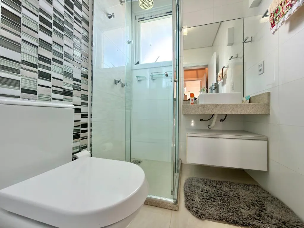 Imagem Casa em Condominio 4 Dormitórios - Bairro Zona Nova