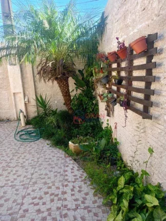 Imagem Casa com 2 dormitórios à venda - Ganchinho - Curitiba/PR