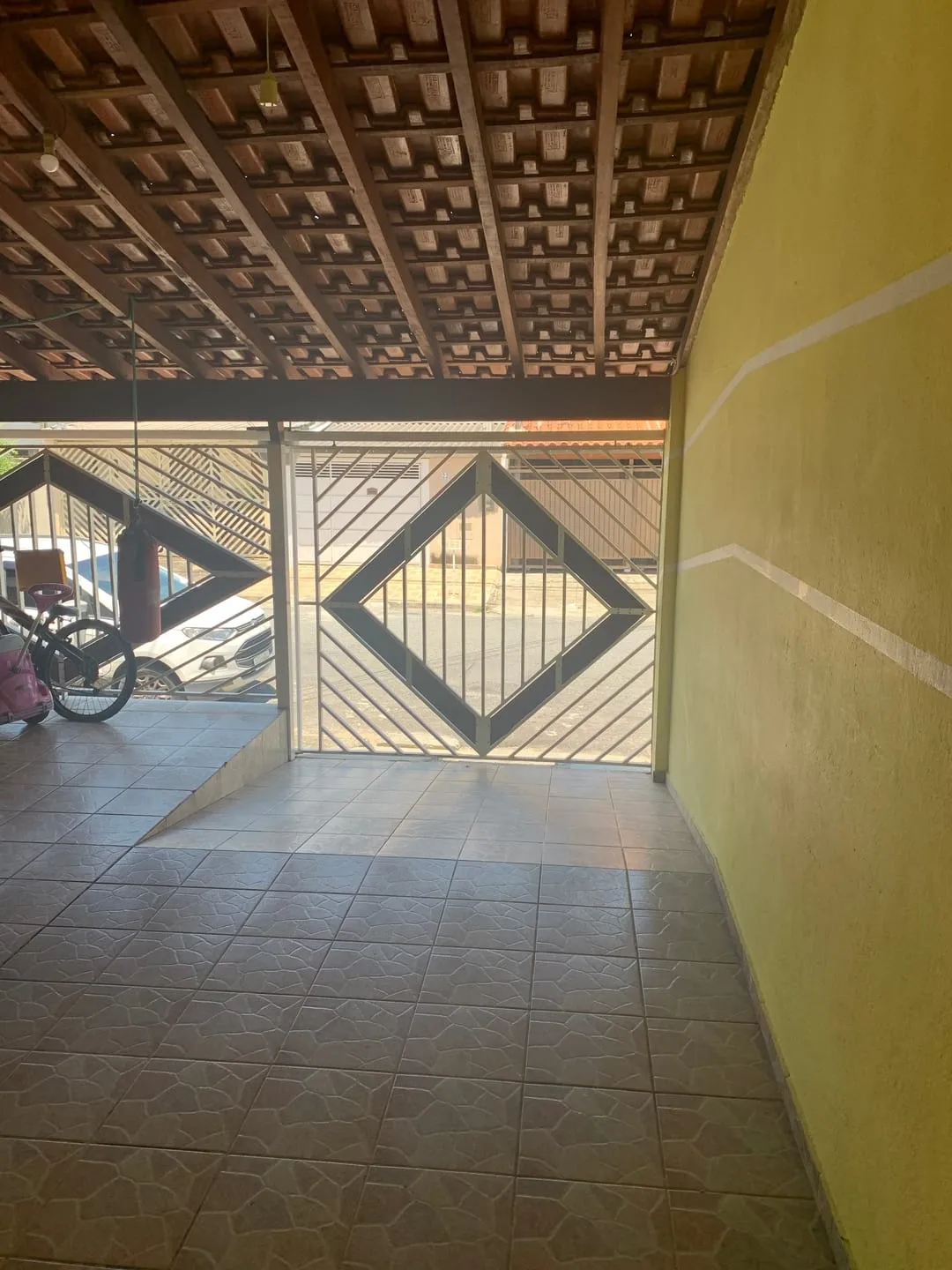 Imagem Casa à venda 3 Quartos, 1 Suite, 2 Vagas, 125M², Residencial Mombaça, Pindamonhangaba - SP