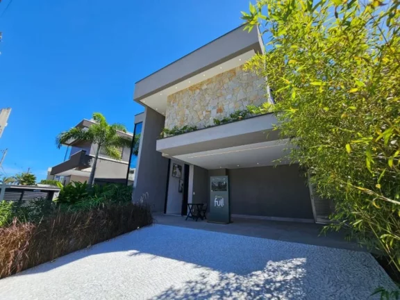 Foto do imóvel CASA COM 380 m² - RIVIERA DE SÃO LOURENÇO - BERTIOGA SP