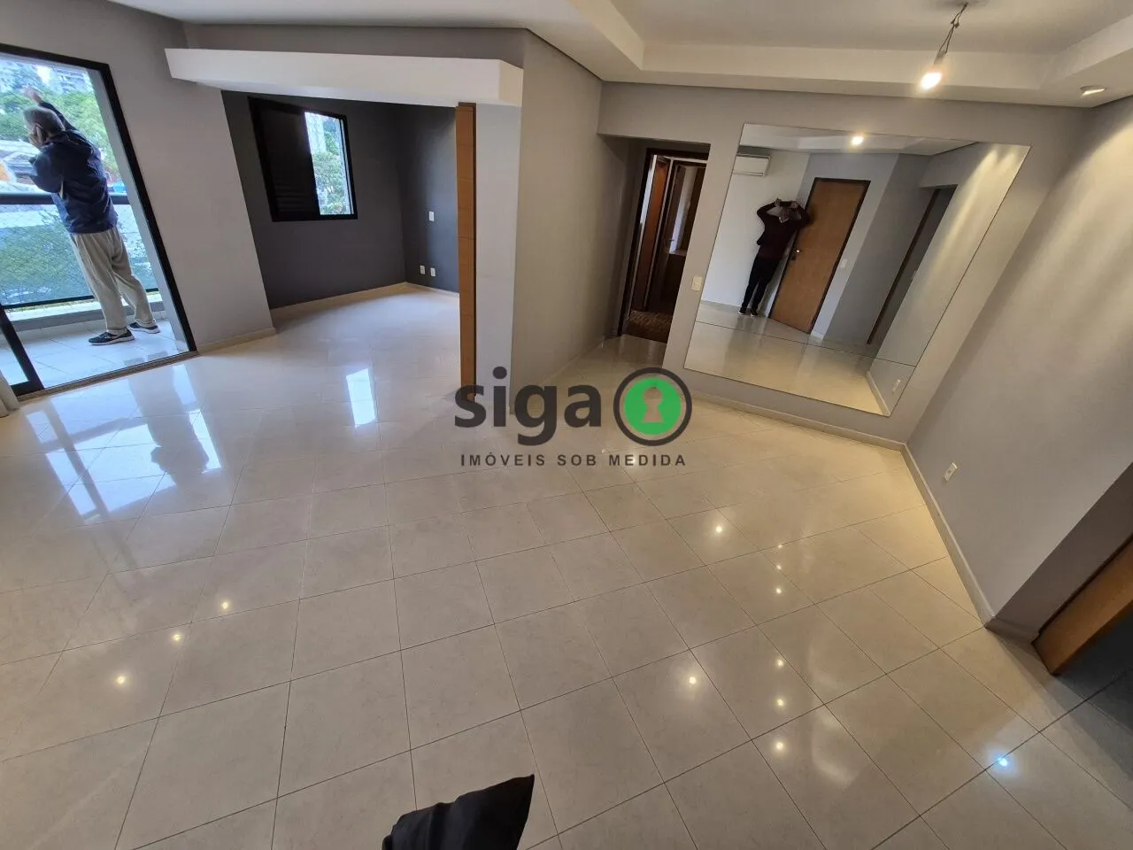 Imagem Apartamento à Venda com 3 Quartos na Chacara Santo Antônio
