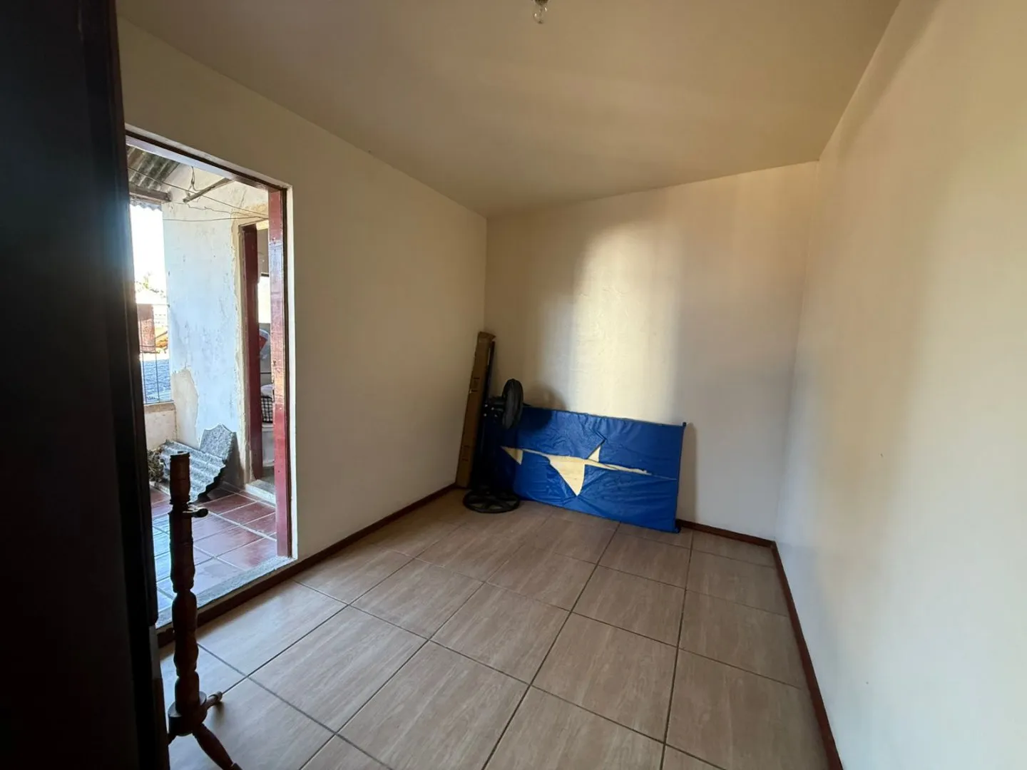 Imagem Casa Com Ponto Comercial a venda em Viamão - Santa Isabel em terreno 18x22