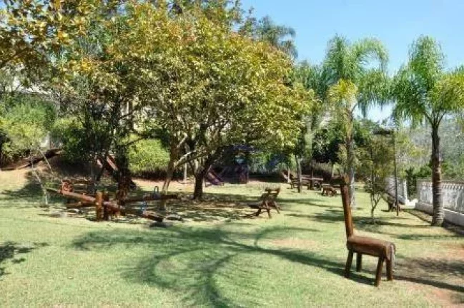 Imagem Ótima casa de 4 Dormitórios 2 suites 5 banheiros