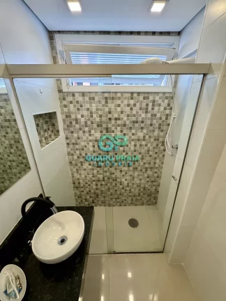 Imagem Apartamento à Venda - 100 metros da Praia de Pitangueiras, Guarujá