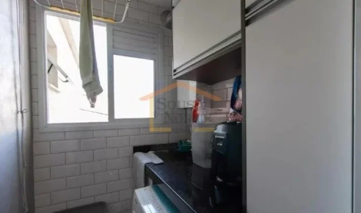 Imagem Apartamento de 67 m² com 3 dormitórios, sendo 1 suíte, 2 banheiros, varanda envidraçada, cozinha...