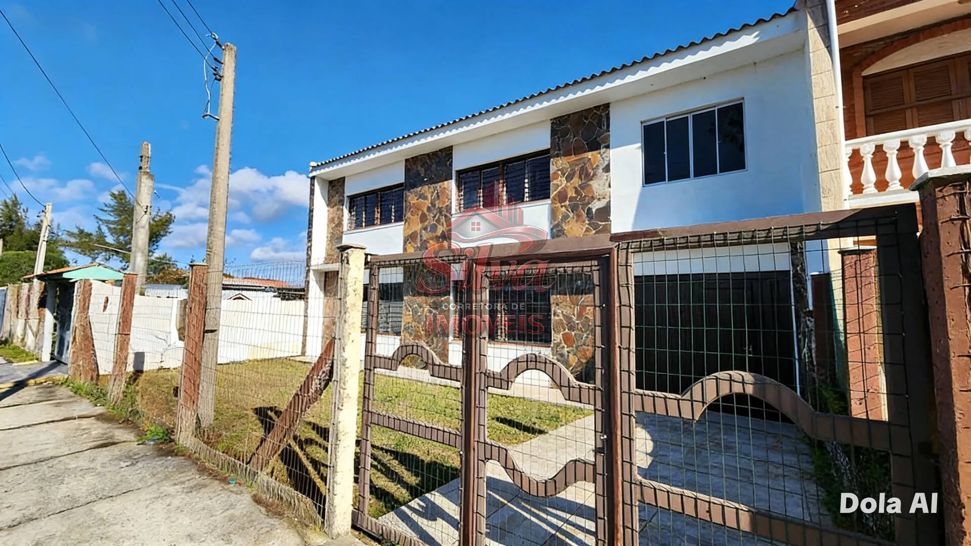 Imagem C705 | Casa com 4 dormitórios à venda perto do mar em