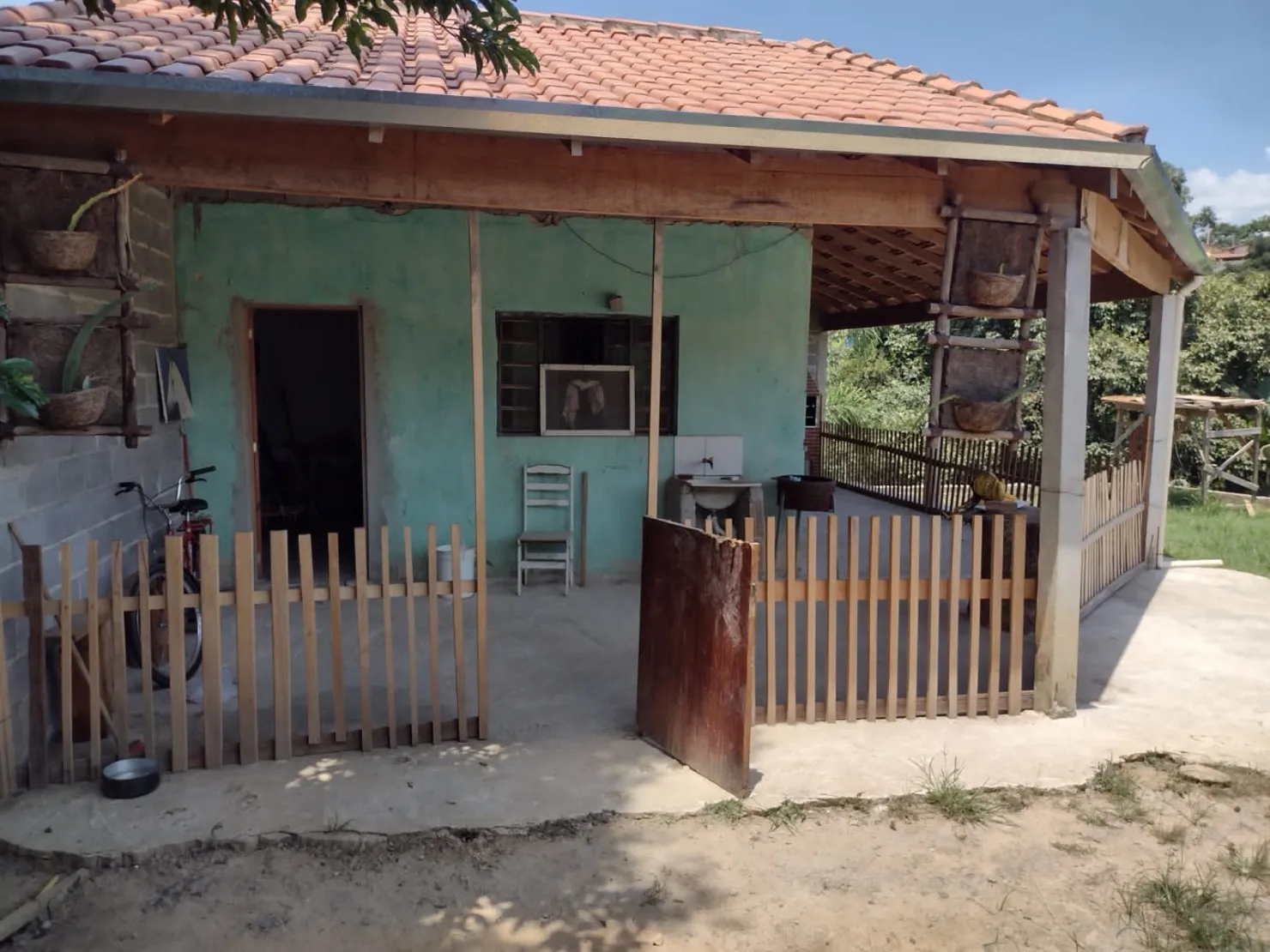 Foto do imóvel Chácara à venda 2 Quartos, 4 Vagas, 1200M², Jardim Vista Alegre, Guaratinguetá - SP