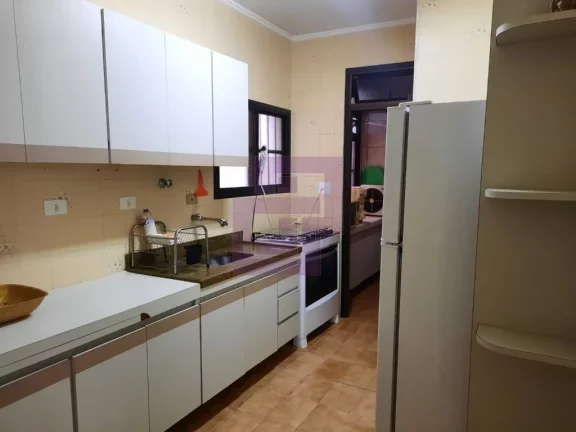 Imagem Cobertura Duplex. Enseada, localizada a uma quadra da Praia.