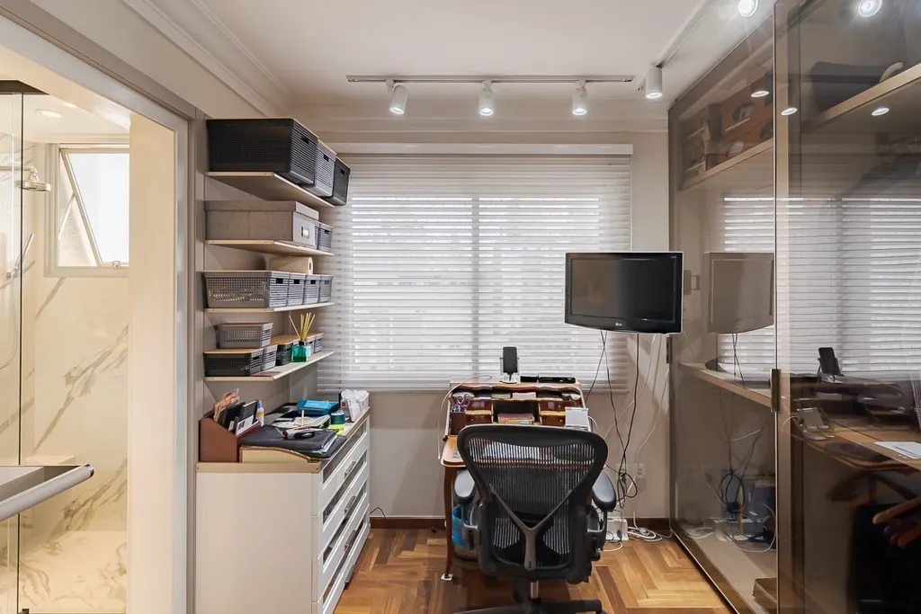Imagem Apartamento à venda em São Paulo, Jardins, com 4 quartos, 300m2
