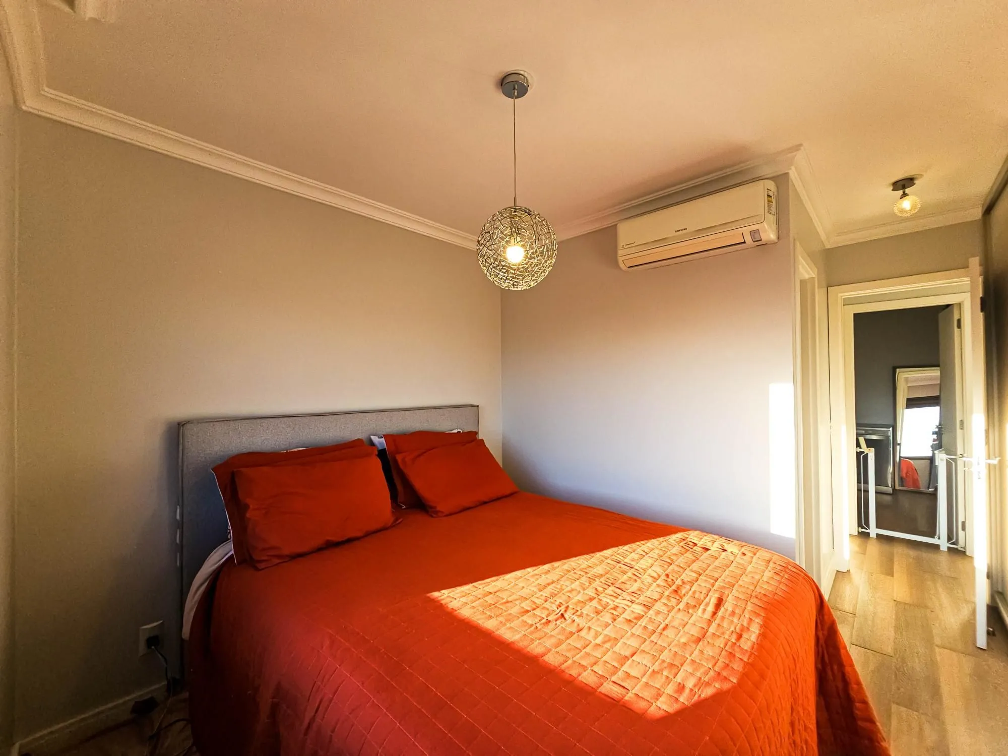 Imagem Apartamento Impecável no Petrópolis - 2 D (1 Suíte)