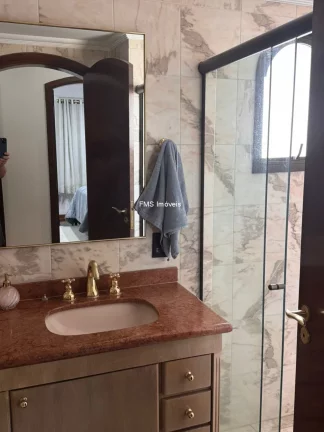 Imagem Apartamento à venda no Brooklin de 3 quartos, 1 suíte, 3 banheiros, 3 vagas, 260m².