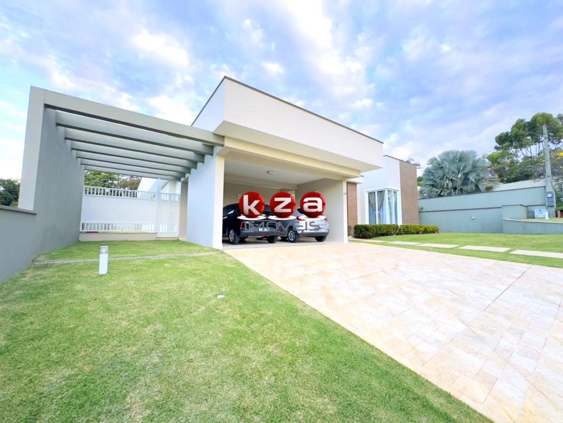 Imagem Casa Térrea Exclusiva no Condomínio Ypê Velho em Vinhedo-SP Alto Padrão e Localização Privilegiada 421 m² Construídos e mais de 1500m de terreno