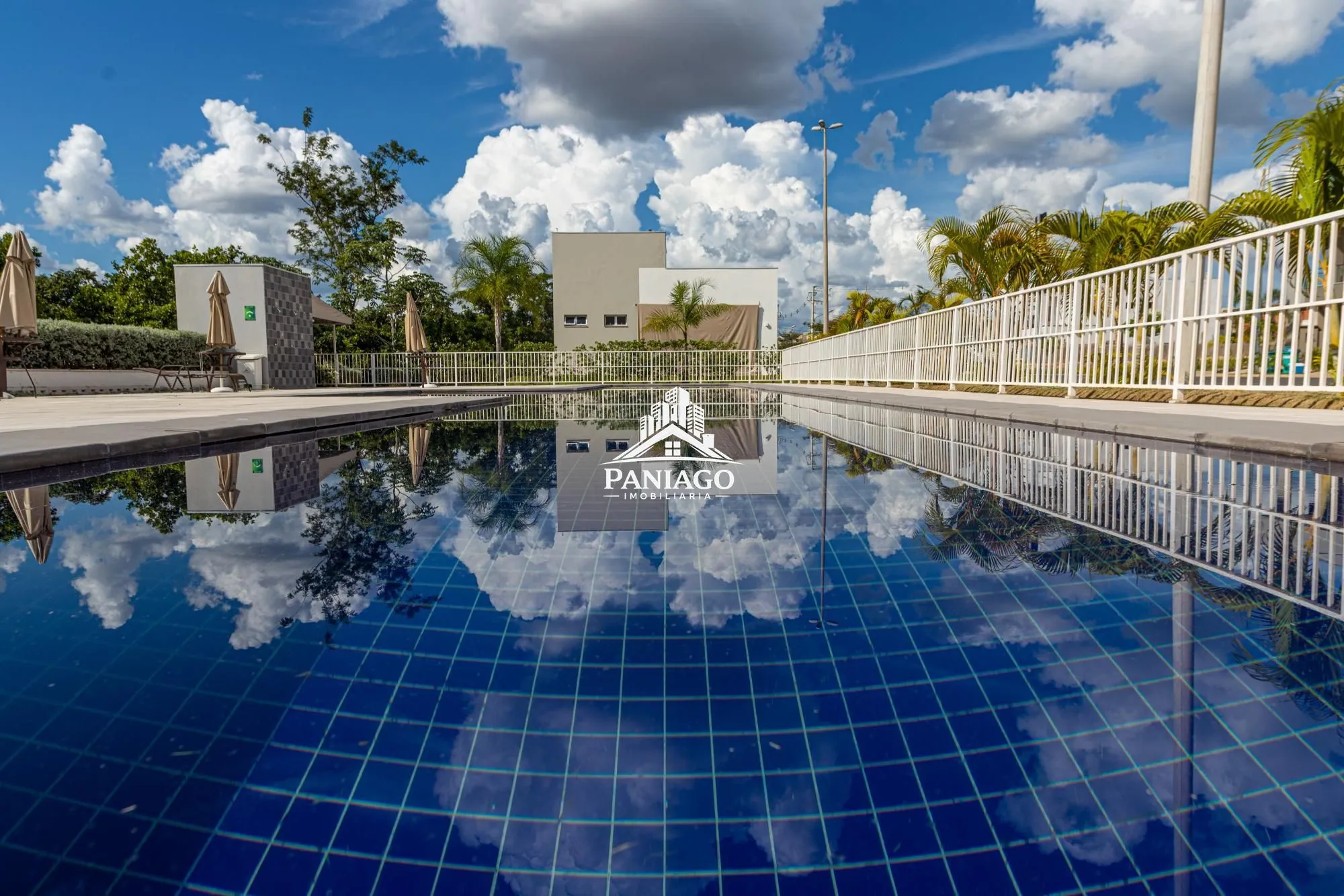 Imagem Sobrado No Belvedere II | 4 Quartos | Energia Solar | Piscina Com Cascata | Espa