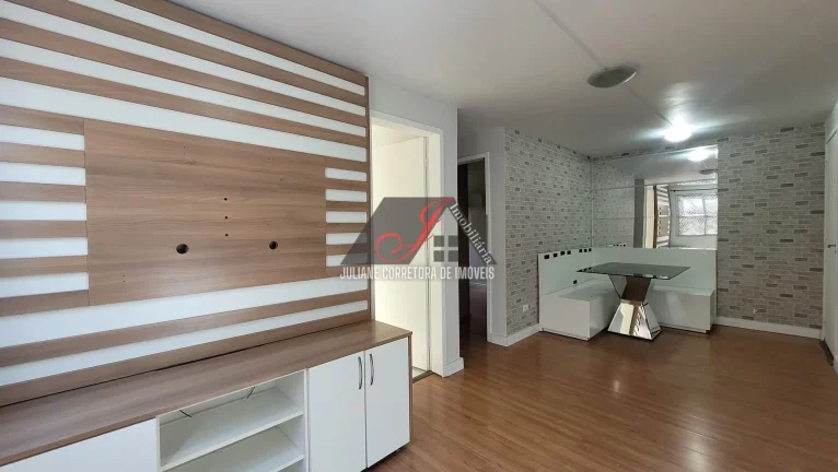 Imagem Apartamento térreo, 02 quartos sendo um suíte, a venda no bairro Portão em Curitiba.