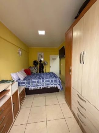 Imagem "Viva com Estilo: Apartamento Semi-Mobiliado de 2 Dormitórios no Aviação com Vista Mar"