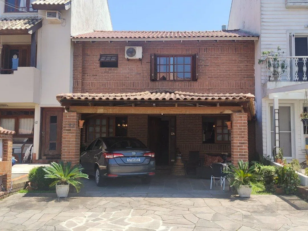 Imagem Casa de Condomínio em Cavalhada