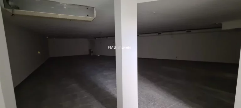 Imagem Prédio comercial exclusivo no Alto da Lapa, São Paulo-SP: 942m², 2 banheiros - Venda ou Locação!