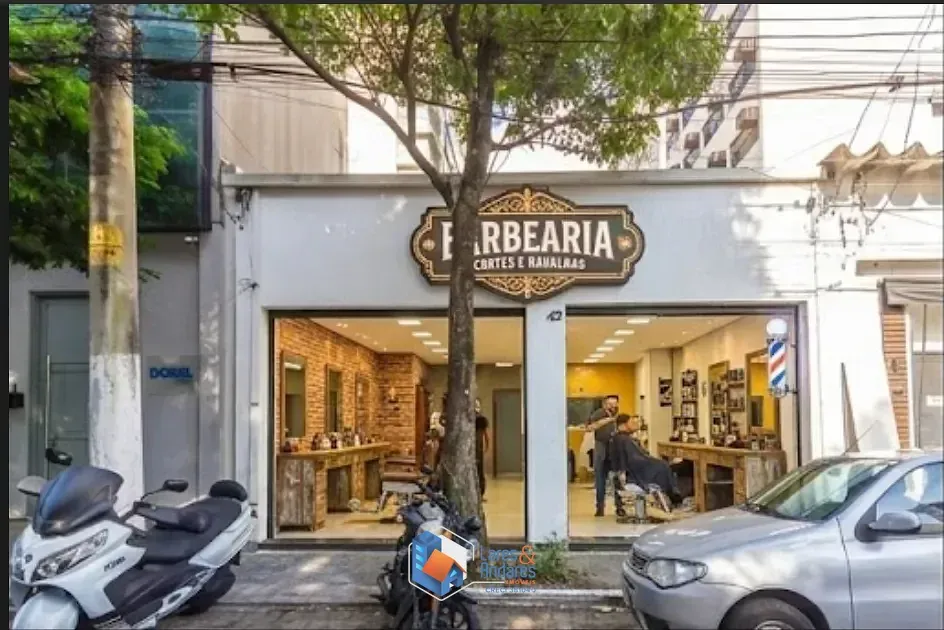 Imagem Loja de rua para venda e locação em Vila Cordeiro, 100m²