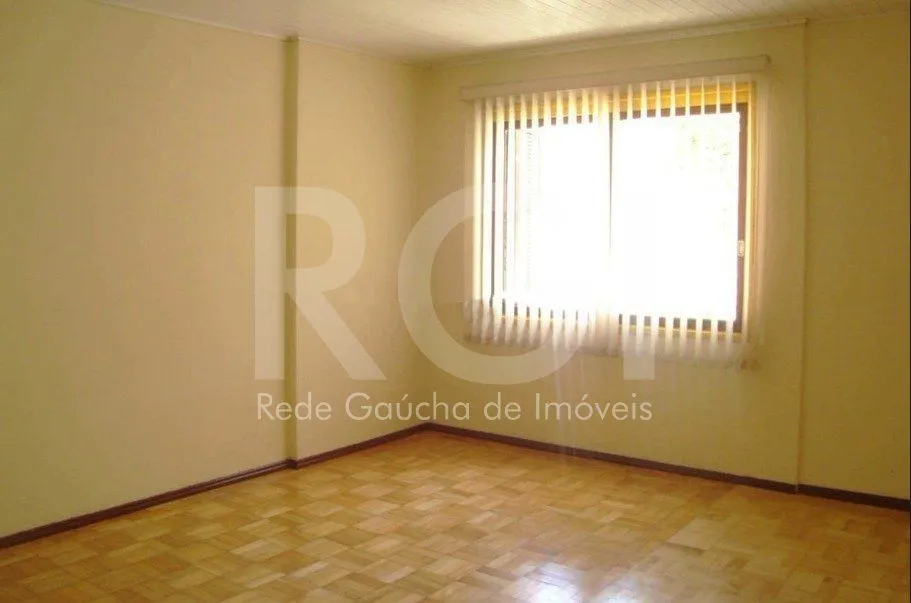 Imagem Casa com 2 Quartos e 1 banheiro à Venda, 124 m² Vila Jardim