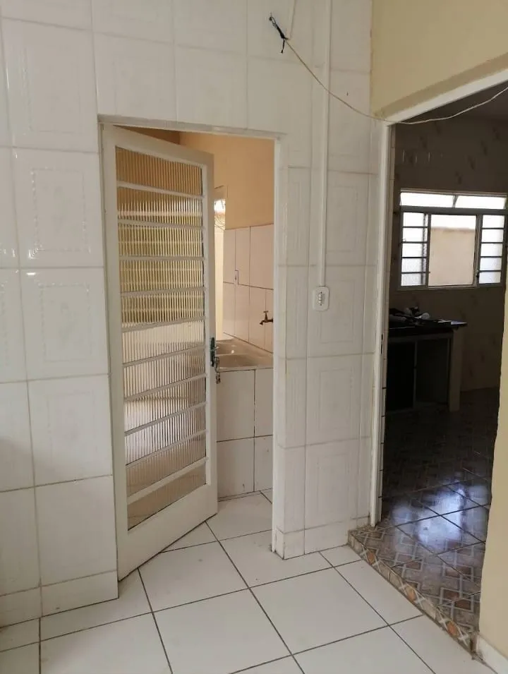 Imagem Casa à venda 2 Quartos, 4 Vagas, 300M², Frei Galvão, Potim - SP