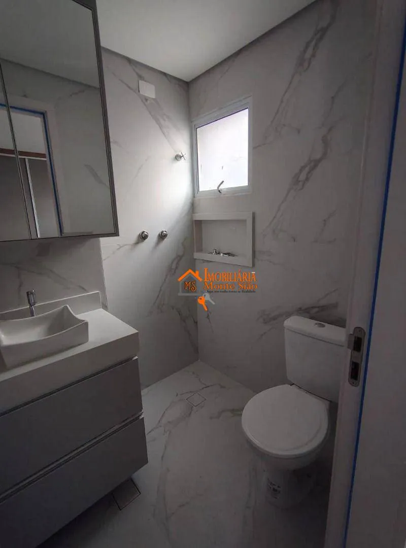 Imagem Sobrado com 3 dormitórios à venda, 160 m² por R$ 820.000,00 - Jardim Santa Inês - São Paulo/SP
