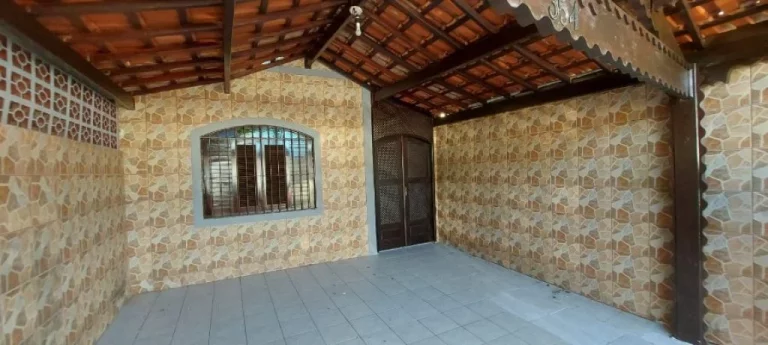 Imagem OTIMA OPORTUNIDADE!!! CASA LOCALIZADA NO BAIRRO MARACANÂ COM 2 DORMITORIOS COM SUITE!