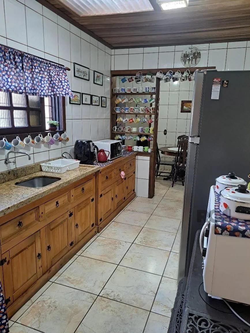 Imagem Casa 3 dormitórios, 1 suíte, vagas de garagem, Bairro Vila Marcia