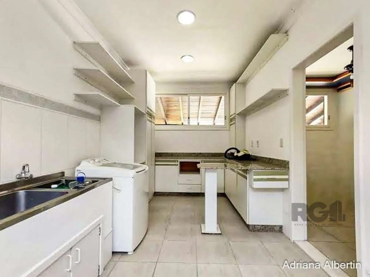 Imagem Casa de Condomínio em Cavalhada