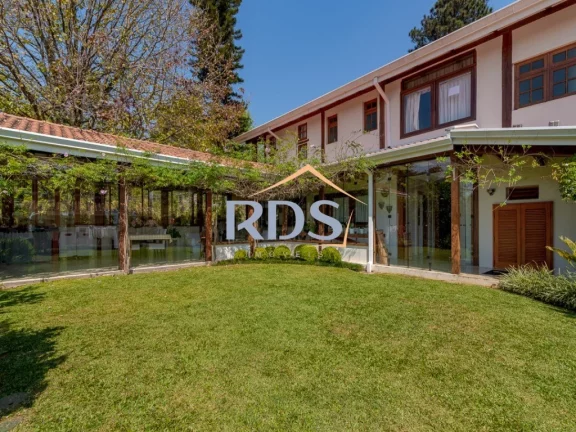 Imagem Linda casa 1120 m