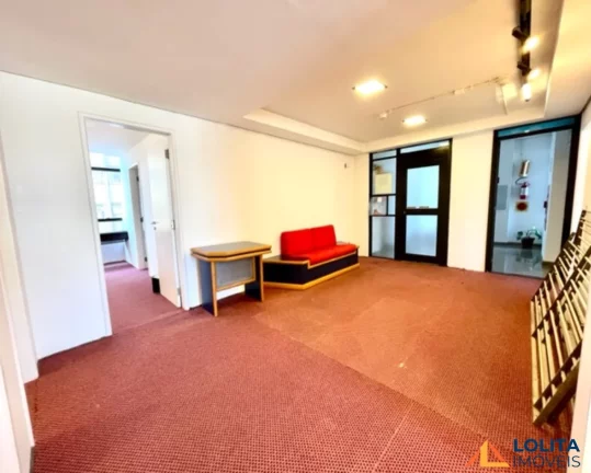 Imagem Sala comercial à venda no Centro de Florianópolis/SC com 156 m