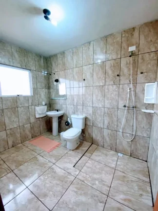 Imagem Magnífica casa a venda no condomínio Riviera de Santa Cristina XIII - SETOR MARINA