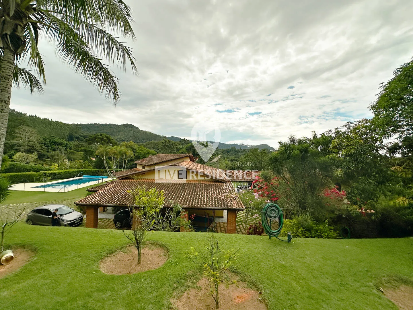 Imagem Casa à venda no Condomínio Capela do Barreiro em Itatiba/SP