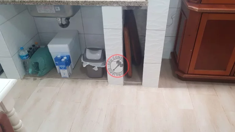 Imagem CASA A 100 METROS DA PRAIA COM 3 SuÍtes , PISCINA, 3 VAGAS , ACEITA PERMUTA , COMO PARTE DE PAGAMENTO NA ZONA OESTE DE SÃO PAULO