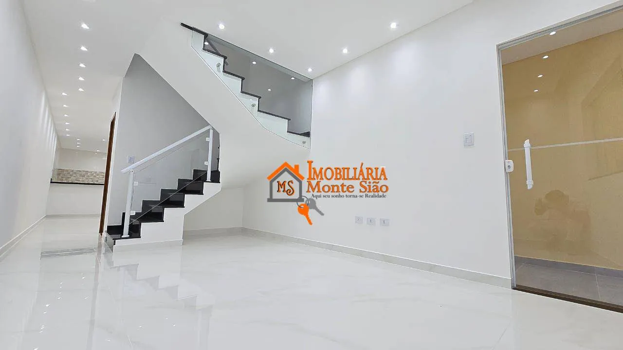 Imagem Sobrado com 3 dormitórios à venda, 141 m² por R$ 830.000,00 - Parque Continental I - Guarulhos/SP