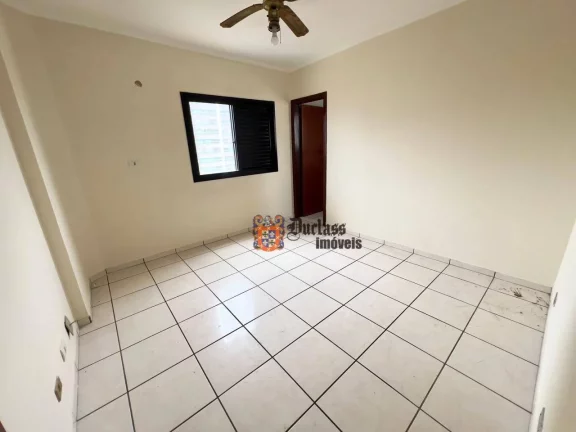 Imagem Apartamento com 2 dormitórios à venda, 100 m² por R$ 550.000 - Vila Guilhermina - Praia Grande/SP