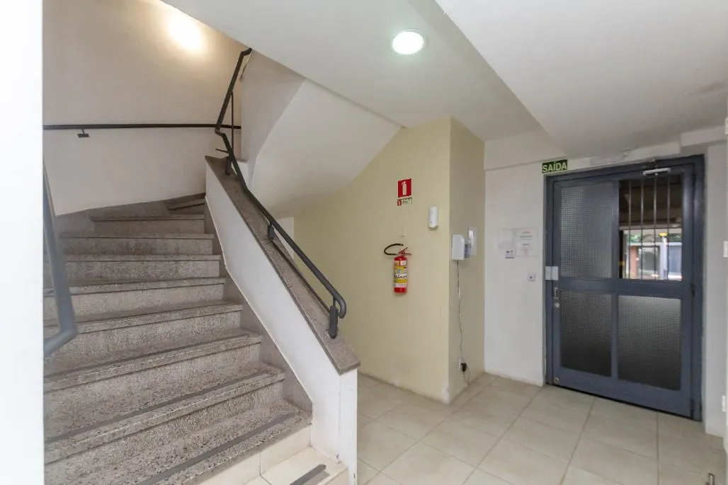Imagem Apartamento 81m² 2 dorm. + vaga Auxiliadora - Porto Alegre