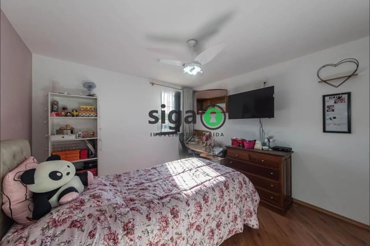 Imagem Casa à venda com 249 m², 4 quartos e 4 vagas no Parque Jabaquara!