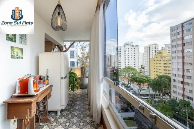 Imagem Apartamento Alto Padrão à Venda Em Moema Com 3 Suítes e 5 Vagas