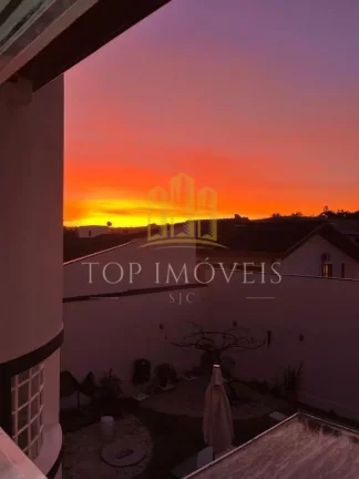 Imagem Casa Maravilhosa no Condomínio Portal da Serra – 5 Dormitórios | 2 Suítes | Ampla e Sofisticada! Se você procura espaço, conforto e segurança em um só lugar, essa é a casa perfeita para sua família!