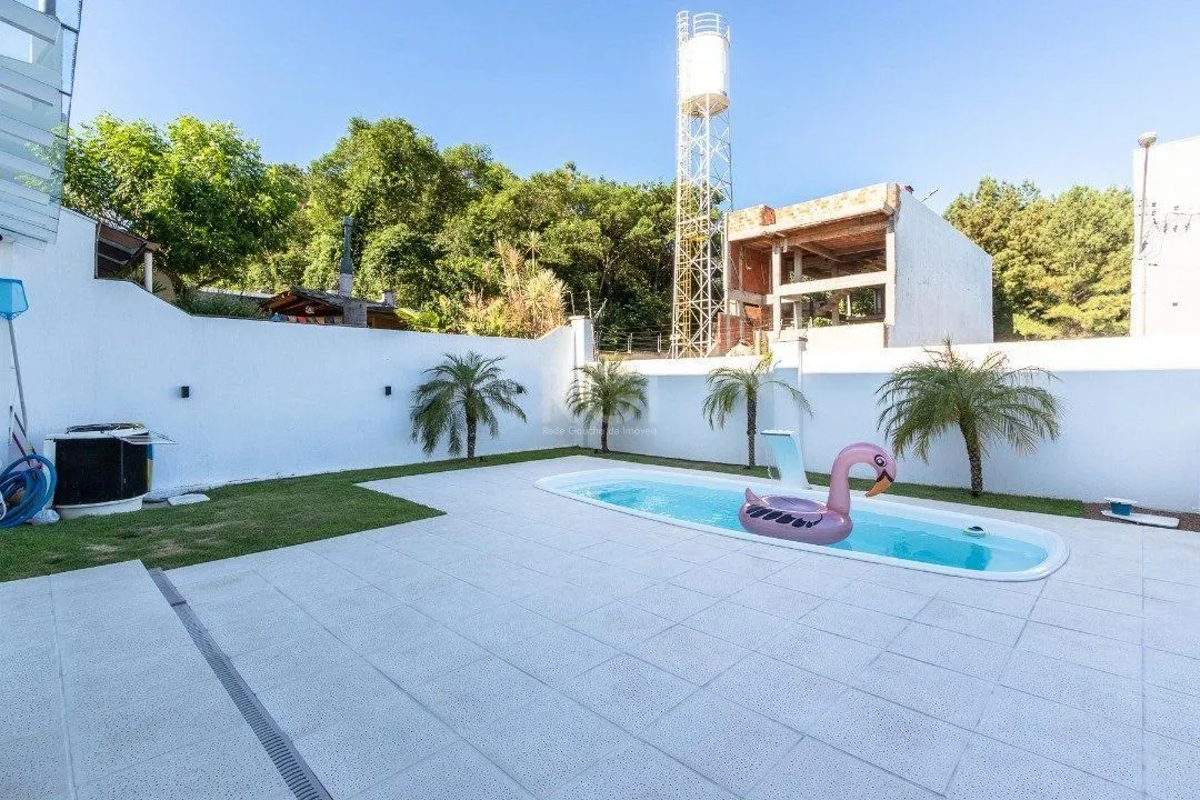 Imagem Casa Condominio para Venda - 280m², 3 dormitórios, sendo 3 suites, 4 vagas - Lagos De Nova Ipanema