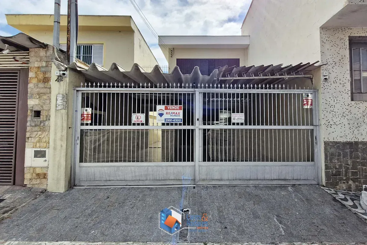 Foto do imóvel Sobrado para venda em Vila Baruel com 6 quartos, sendo 2 suítes, 240m² em Rua Doutor Gabriel da Veiga